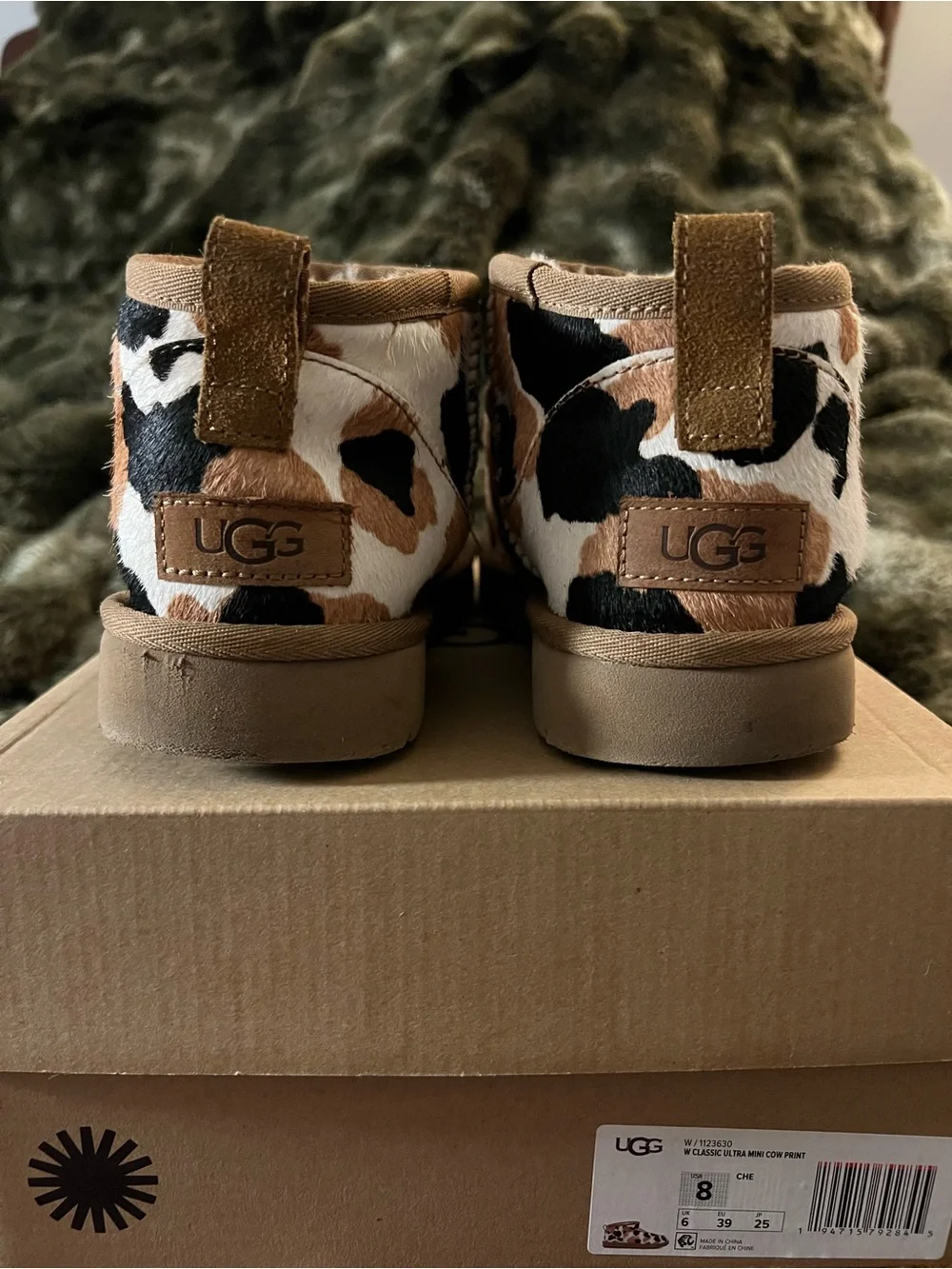 UGG Classic Ultra Mini Cow Print Boots | Size W 8